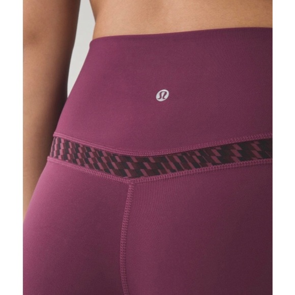 Lululemon. Purple. Original Align Leggings. - Picture 2 of 13
